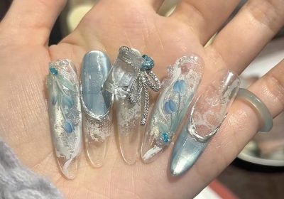 ảnh nail tiểu thư xinh nhất