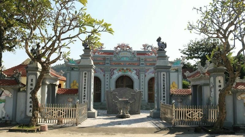 ảnh các địa điểm du lịch tại cửa lò chùa lô sơn