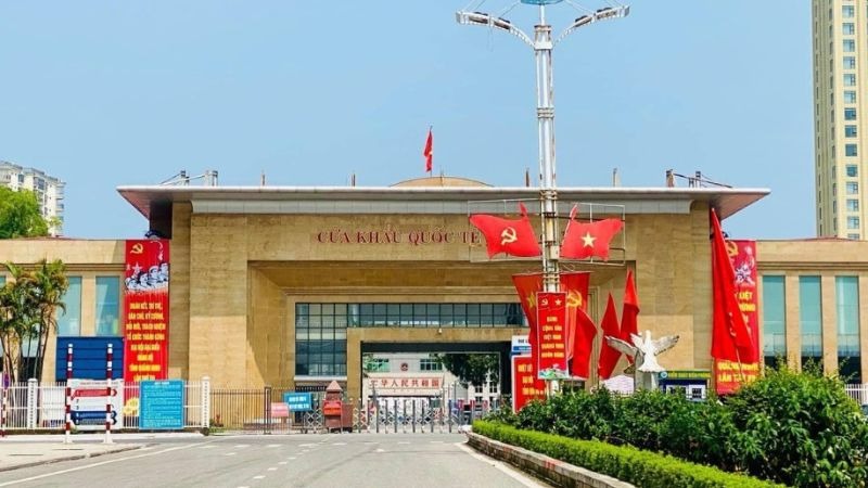 ảnh các điểm du lịch tại móng cái Cửa khẩu Quốc tế Móng Cái