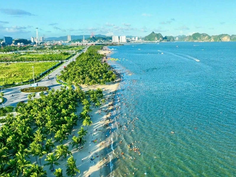 ảnh các điểm du lịch tại quảng ninh bãi cháy
