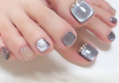 mẫu nail chân mắt mèo