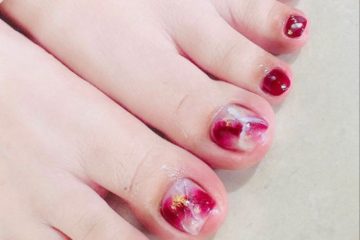 nail chân đỏ nổi bật